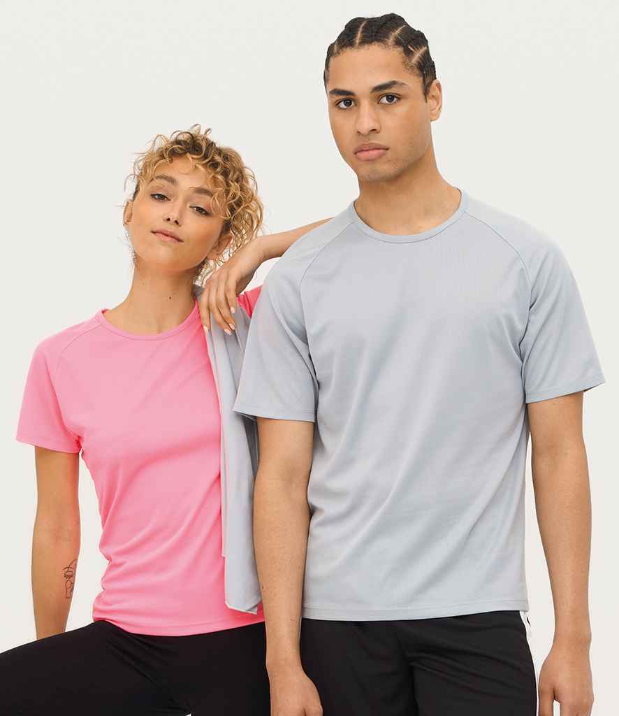 SOL'S Sporty Performance T-Shirt - PenCarrie